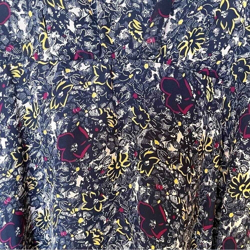 Pins and Needles Blue Floral Mini Dress Sleeveless V-Neck Size 2 - Picture 8 of 8